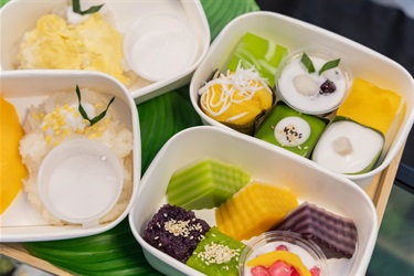 Coco Town Thai Dessert stallholder Cabramatta Moon Festival 2025.