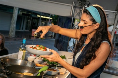 Silvia Colloca brought a taste of Italy to Fairfield Fruitland’s cooking stage Saturday afternoon, showcasing a simple yet delicious dish that would pair with any number of the delicious breads available in Fairfield.