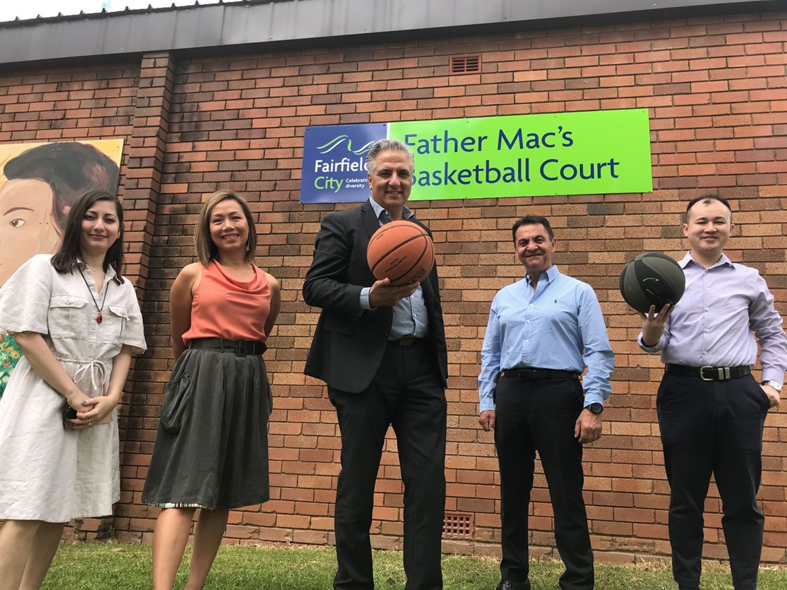 father mac memorial with the Mayor and counsellors