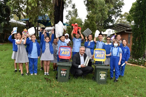 Capture Fairfield launch Mayor Frank Carbone with kids