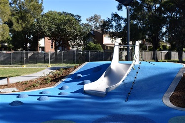 Small slide at Bareena Park