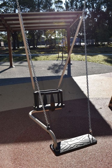Swing at Fairfield Heights Park