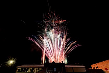 Fireworks-at-Cabramatta-Moon-Festival-2023-by-Ken-Leanfore