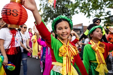 Lantern-parade-at-Cabramatta-Moon-Festival-2023-by-Ken-Leanfore