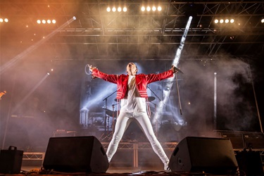 Queen-Forever-at-Cabramatta-Moon-Festival-2023-by-Ken-Leanfore