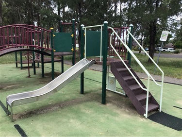 Hornet Park Playground
