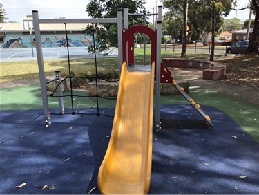 Thorley Park Playground