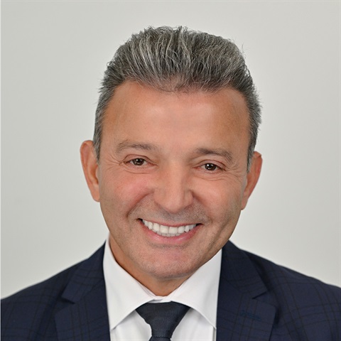 Portrait of Councillor - Fairfield/Cabravale, Sam Yousif.